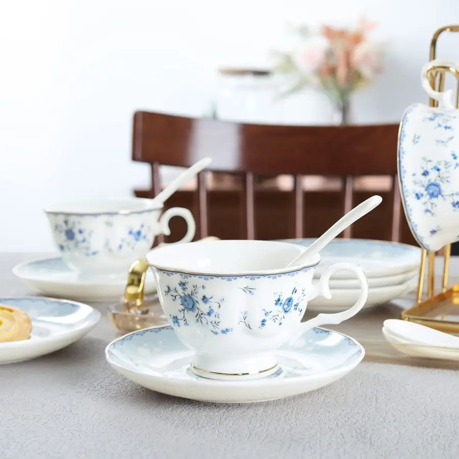 15-Piece Blue Rose Porcelain Tea Set