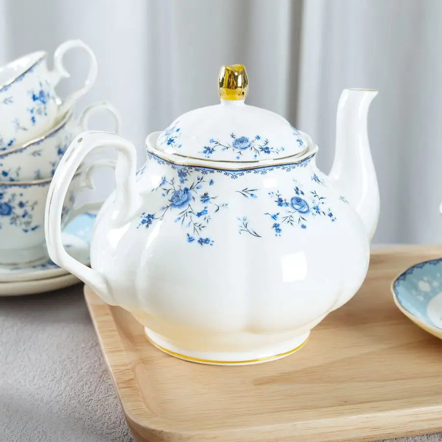 15-Piece Blue Rose Porcelain Tea Set